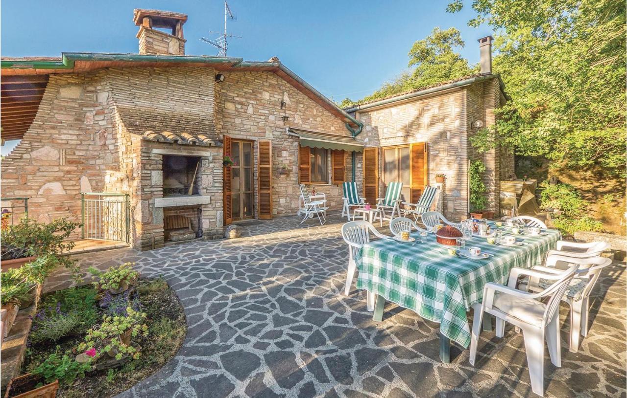 Cozy Home In Magione -Pg- With Wifi San Feliciano Exterior photo