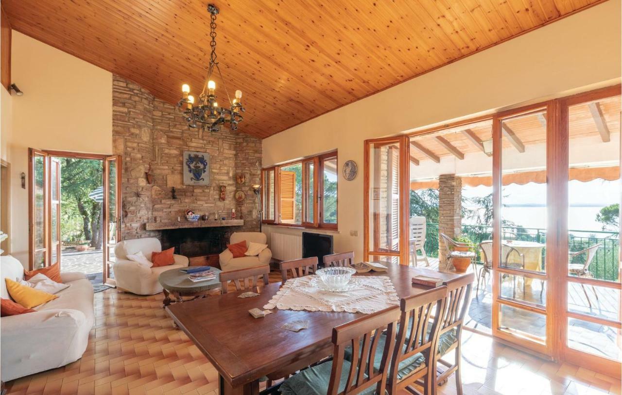 Cozy Home In Magione -Pg- With Wifi San Feliciano Exterior photo